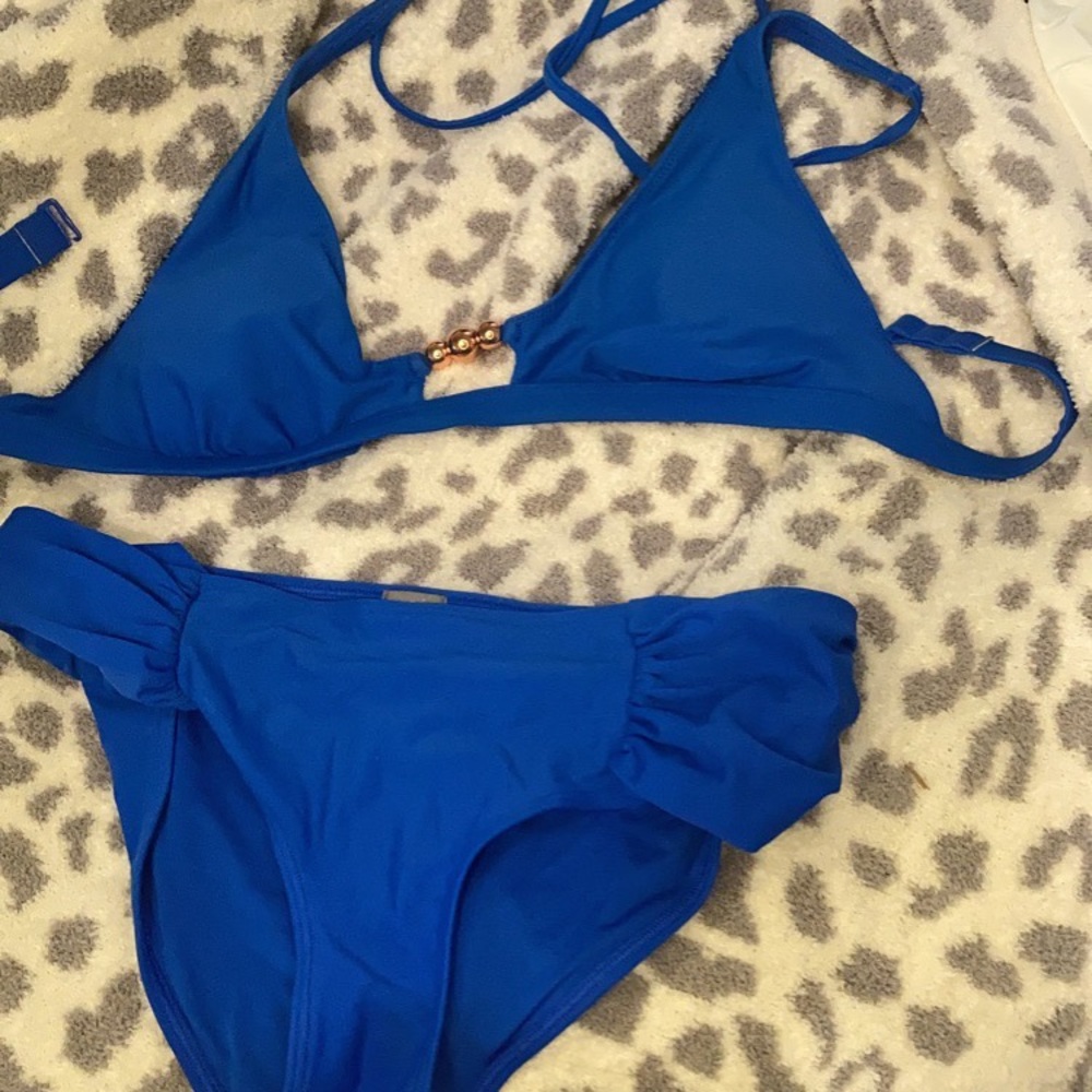 Aerie swim